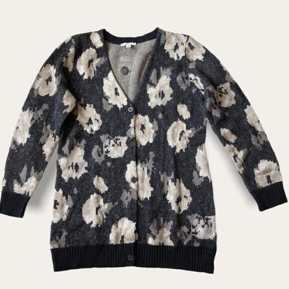 Isaac Mizrahi Knit Floral Intarsia Long Cardigan Sweater Button Front V-Neck M - Picture 6 of 15